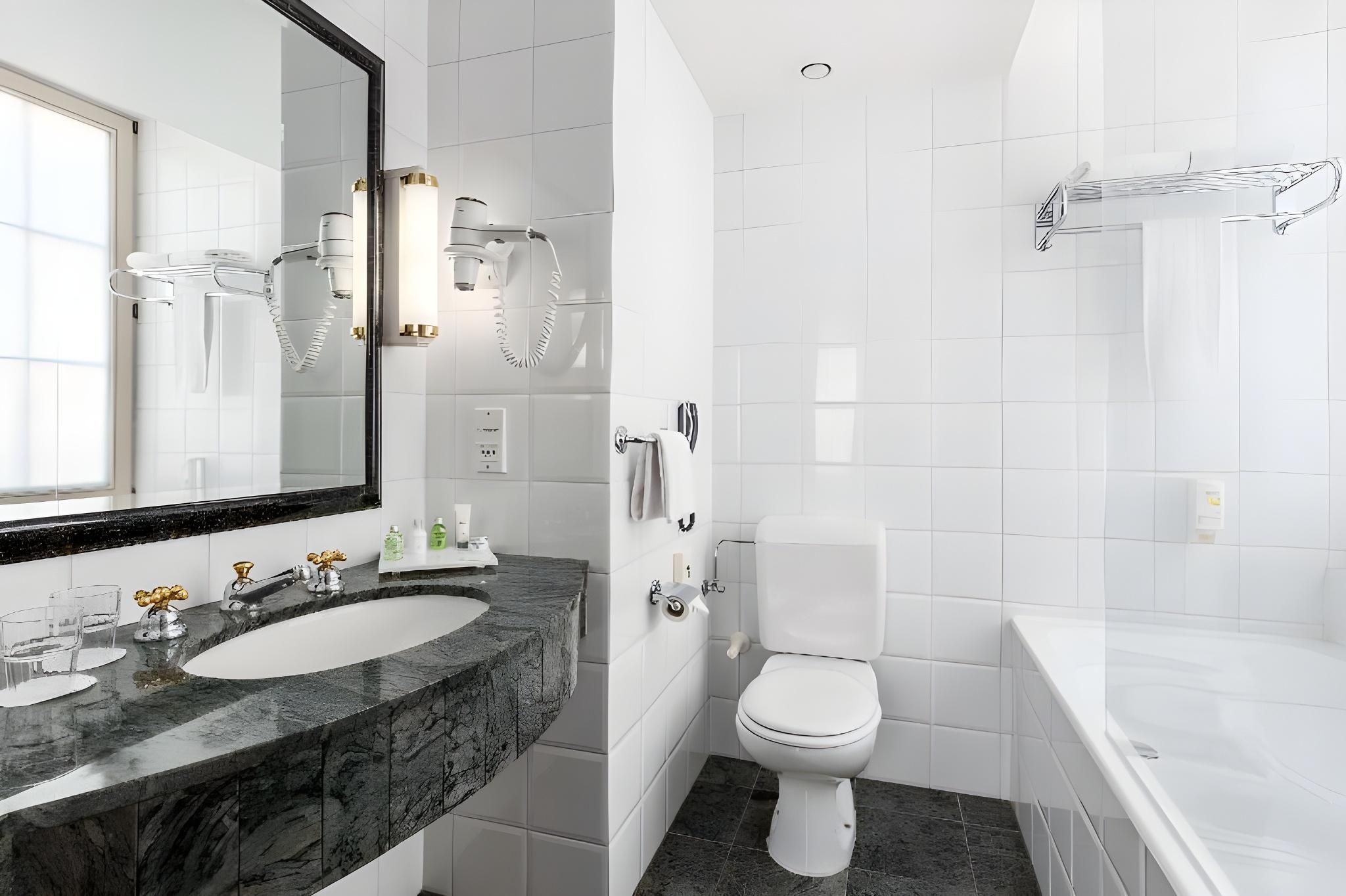 undefined NH Brussels Carrefour de L Europe 9