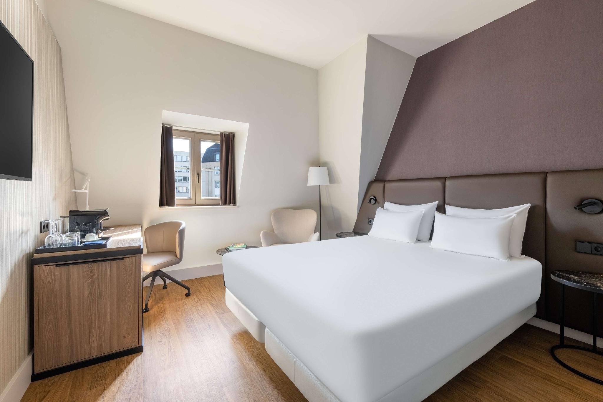 NH Brussels Carrefour de L Europe Standard Room