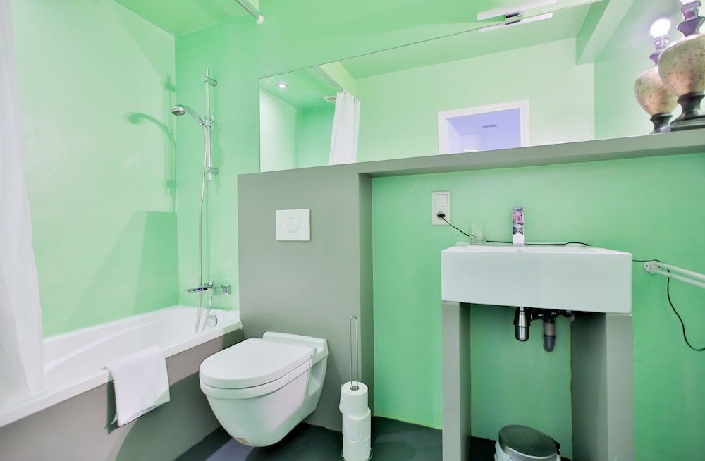 Apartments Résidence Louise Basic Studio, 1 Double Bed, Non Smoking 33