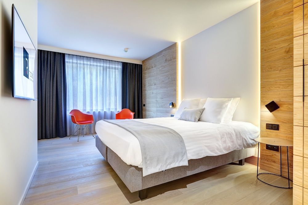 R hotel experiences Family Double Room