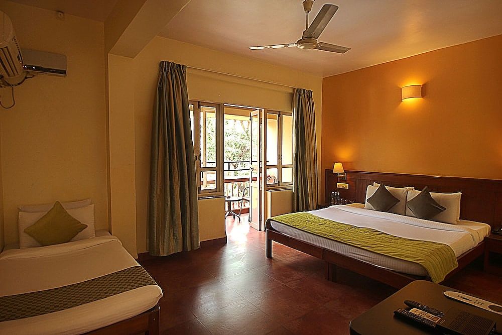 Lambana Resort Executive A/c Room 14