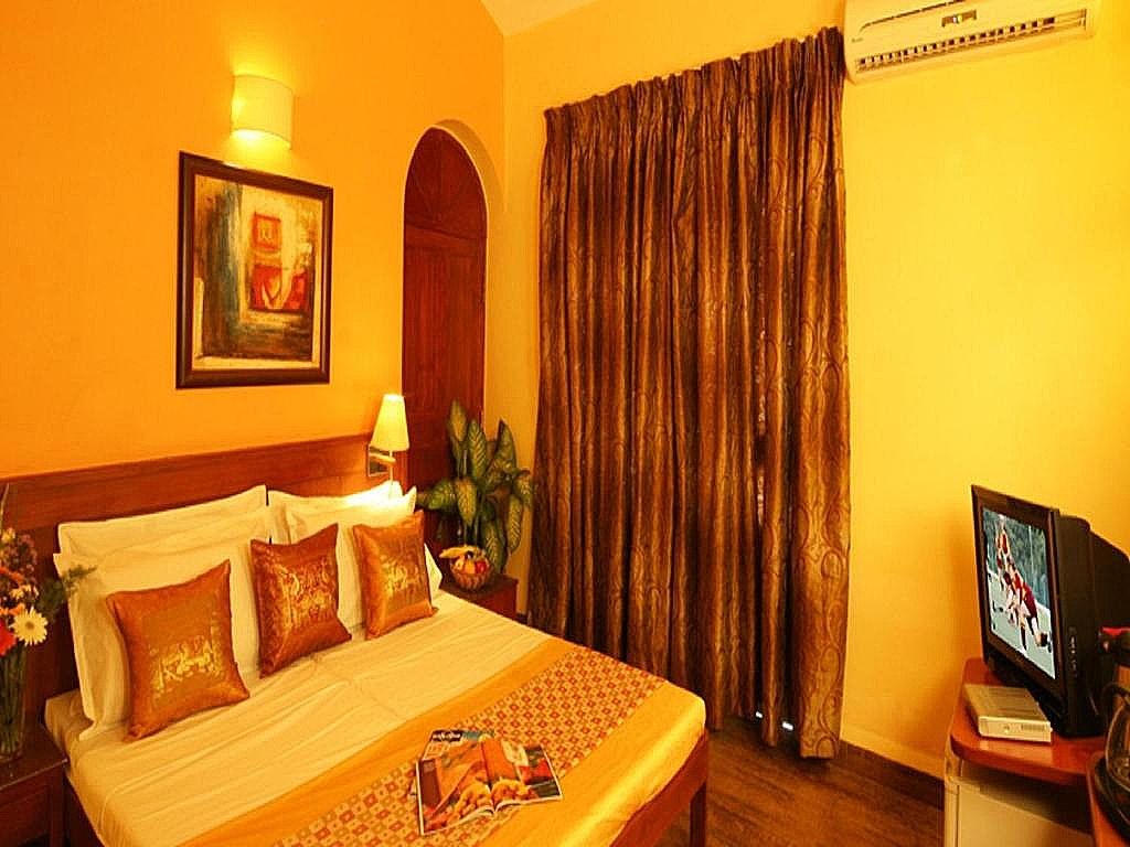 Lambana Resort Executive A/c Room 12