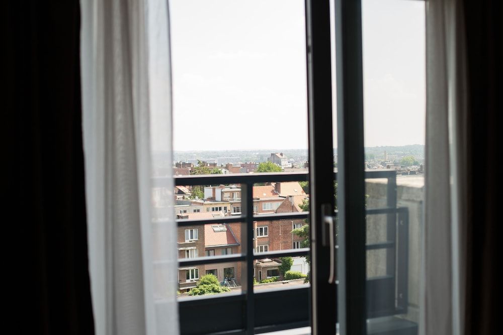 Diamant Suites Brussels EU Executive Double Room 11