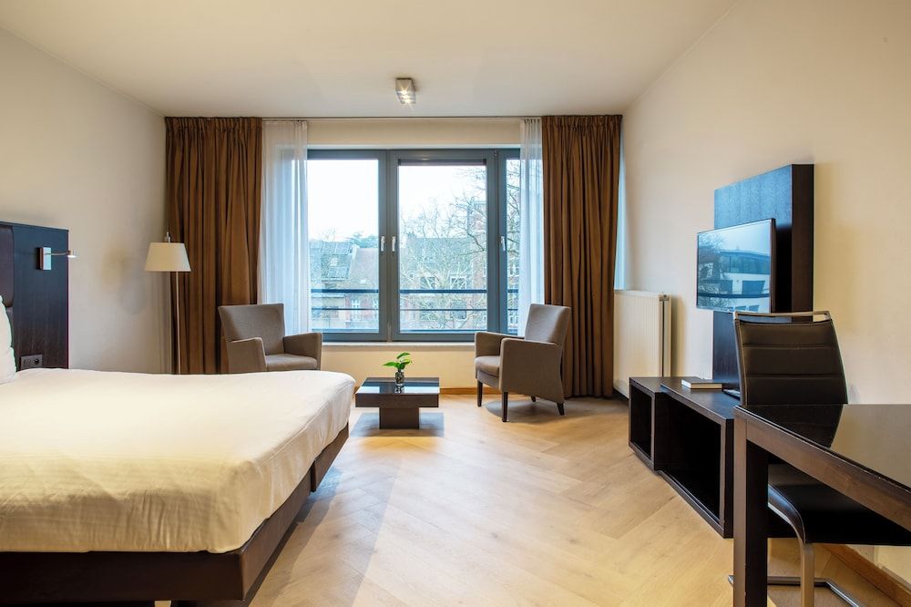 Diamant Suites Brussels EU Executive Double Room 2
