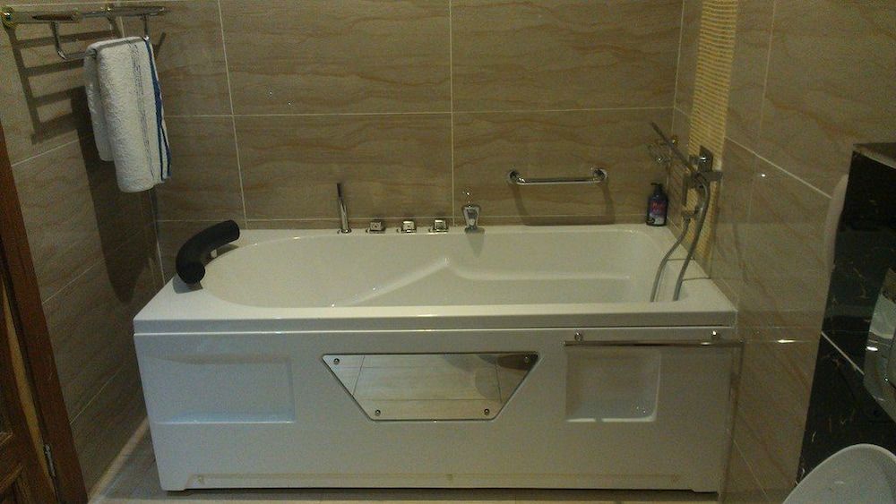 Sun Beach Hotel Suite 13