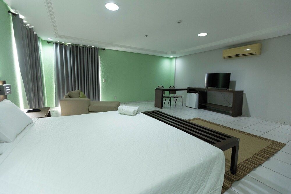 HITS PANTANAL HOTEL AEROPORTO Suite Master 3