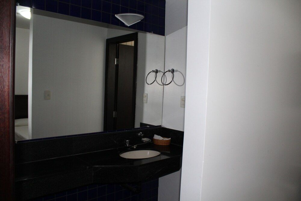 Hotel Dom Henrique Standard Room 12