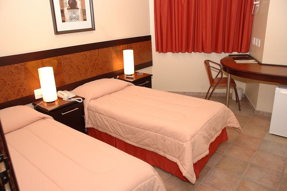 Hotel Dom Henrique Standard Room