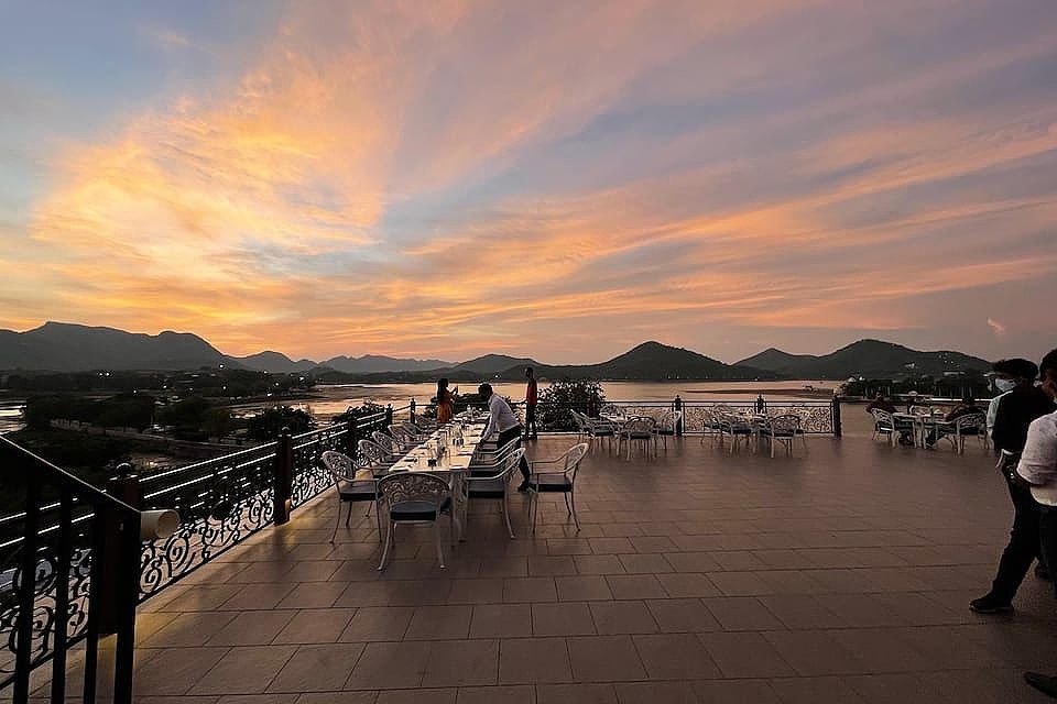rooftop lounge