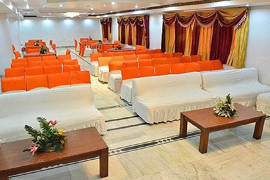 undefined Hotel Randhawa International 10