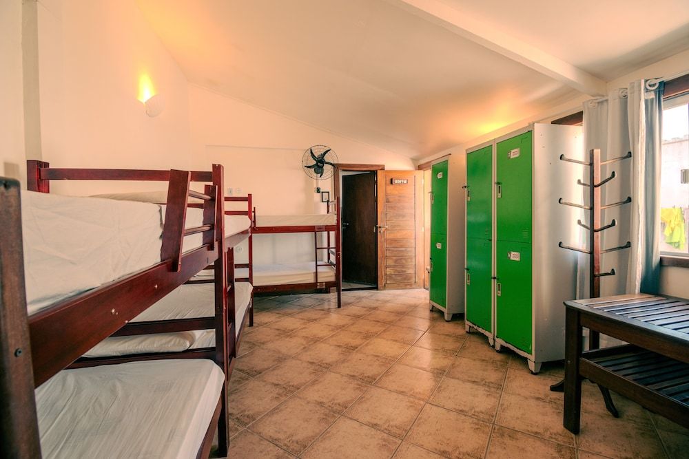Shared Dormitory, Mixed Dorm