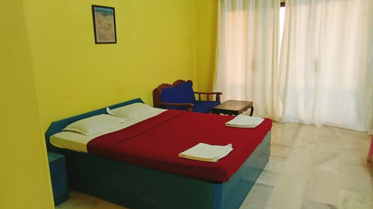 Shiv Sagar Palace Budget Non AC Room Without TV 2