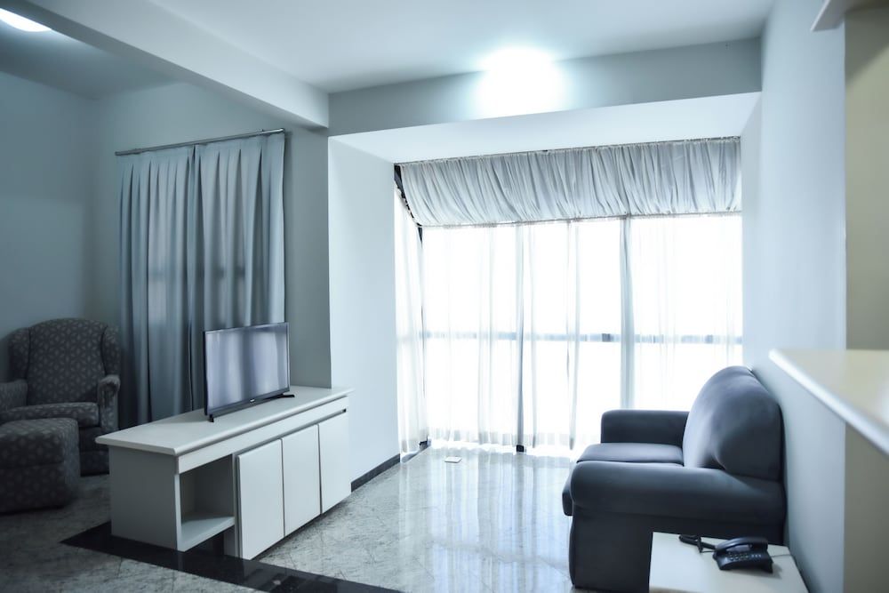 Plaza Inn Small Town Flat Double Room 7