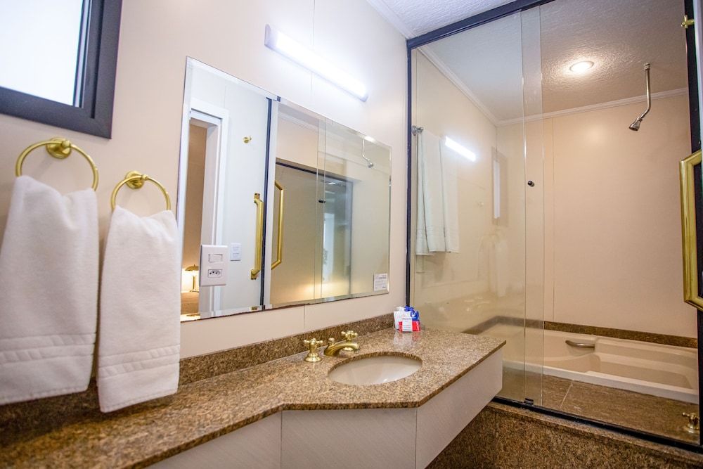 Plaza Inn Small Town Flat Luxo Triplo Casal 3