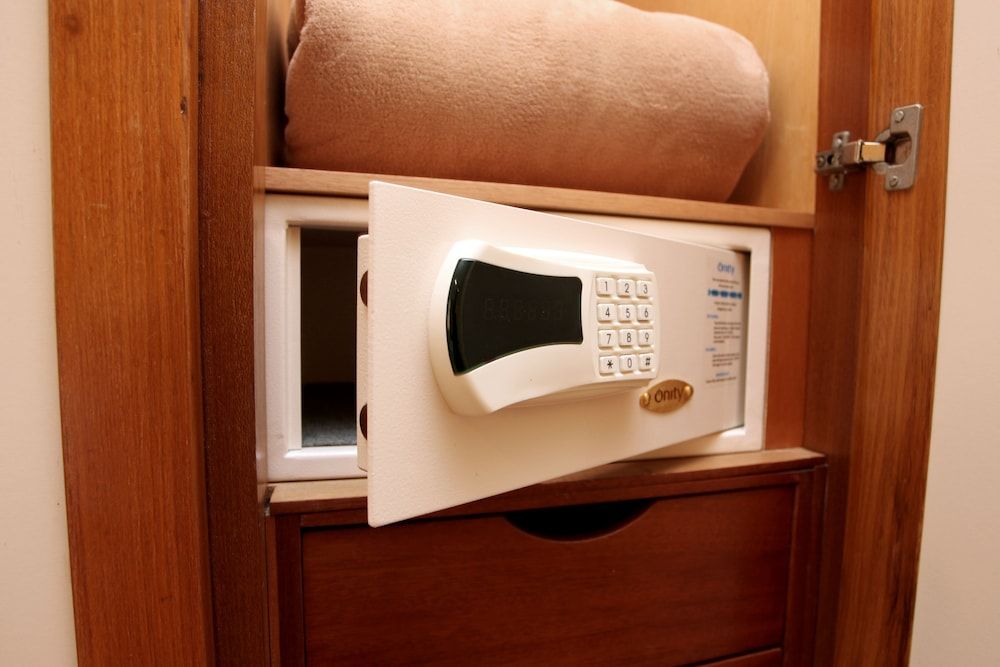 Mengo Palace Hotel Standard Double Room 13