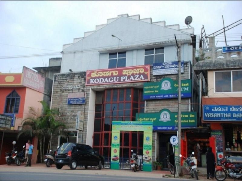 Kodagu Plaza Standard 7 Bedded Room 3