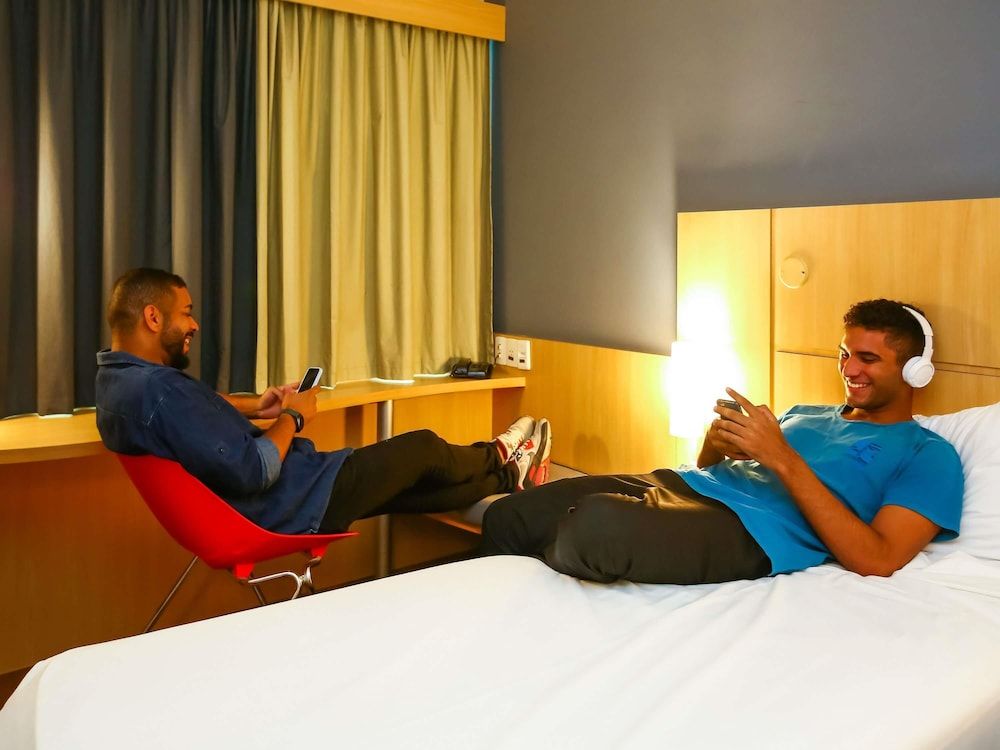 ibis Rio de Janeiro Santos Dumont Twin Room, 2 Twin Beds 6