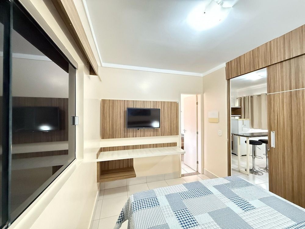 APARTMENT 112