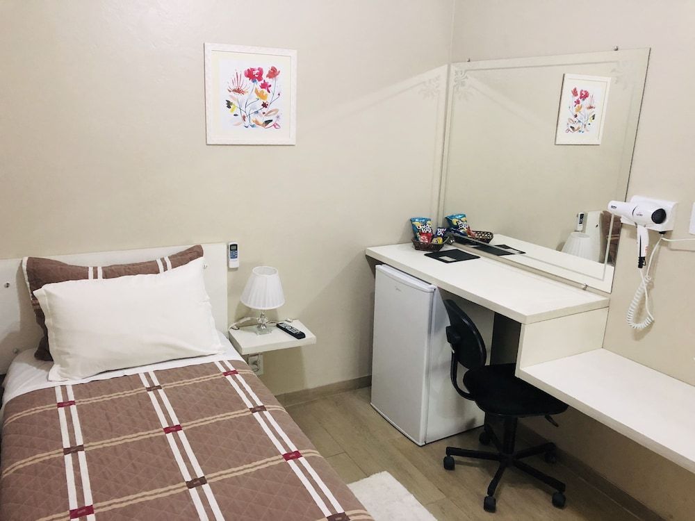 Hotel Westphal Standard Single Room 8