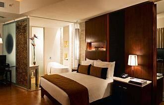 O Hotel Pune Deluxe Room 6