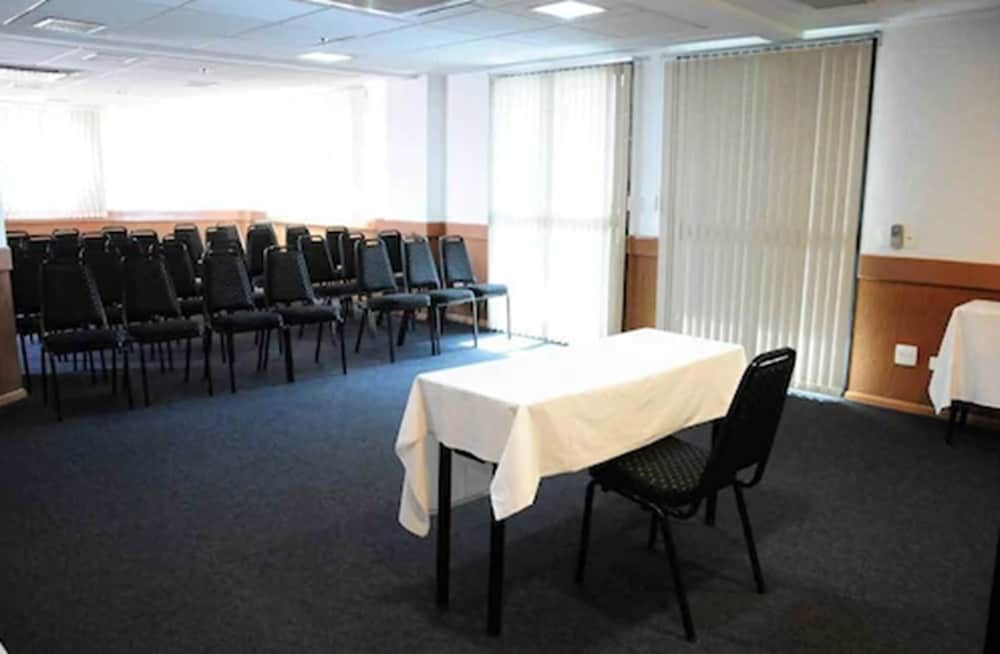 undefined Brasília Santana Gold Flat 8