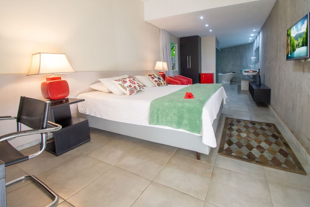 Quarto Luxo Duplo com Banheira