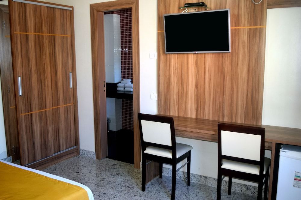 Hotel Diplomata Standard Double or Twin Room 5