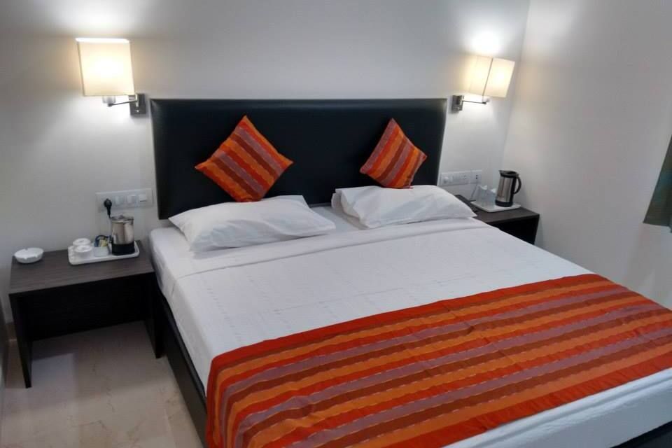 Hotel Bella Vista Deluxe AC Room 4