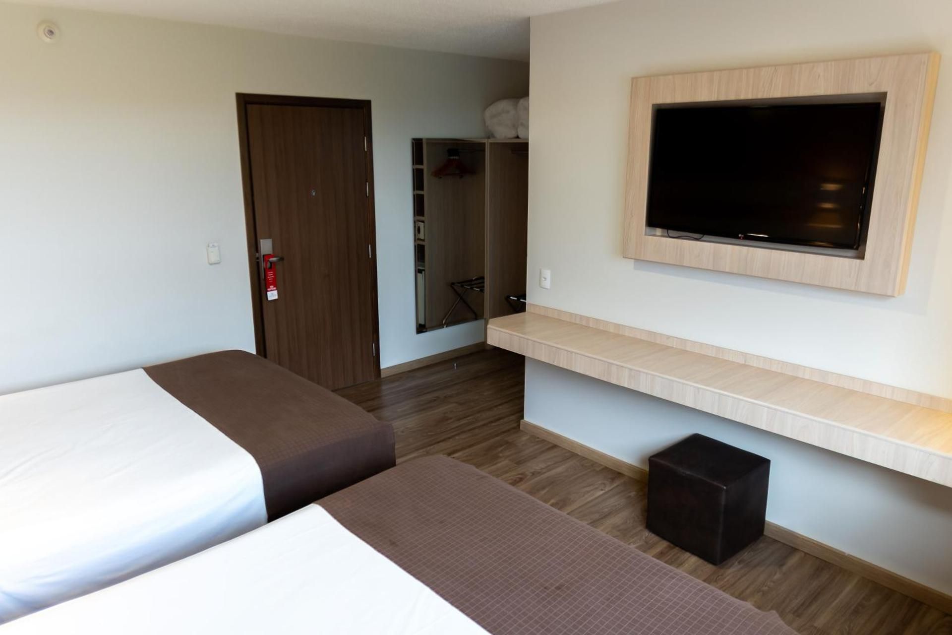 Standard Queen Room with Two Queen Beds