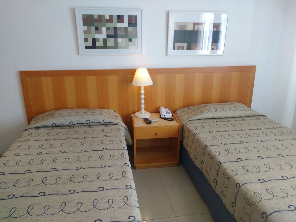 Copacabana Mar Hotel Twin Room 2