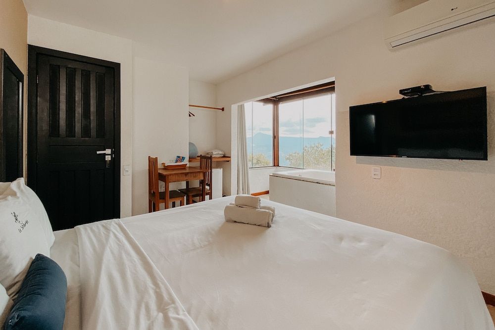 Le Siramat Junior Double Room 4