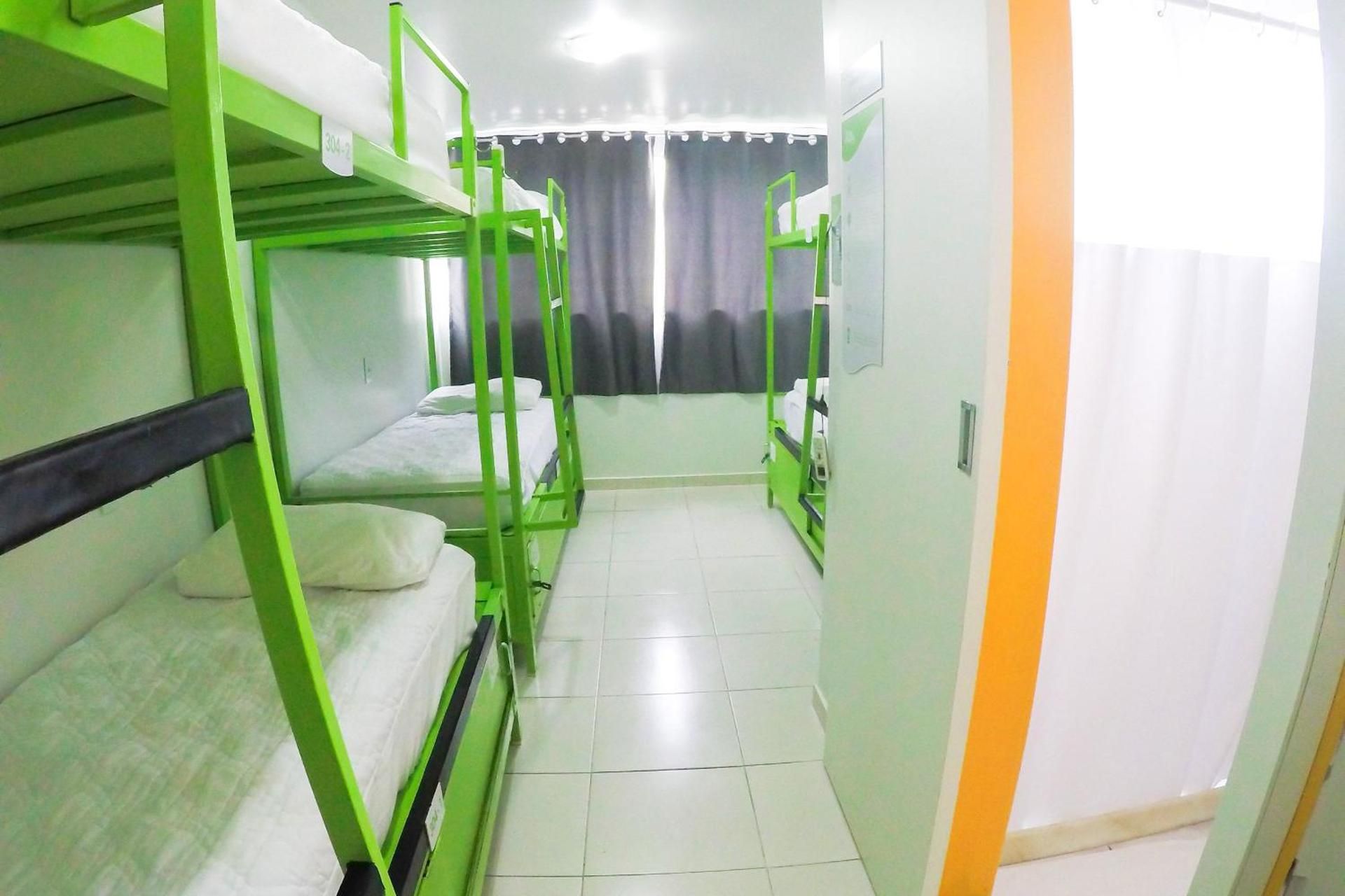 Bed in 6-Bed Mixed Dormitory Room