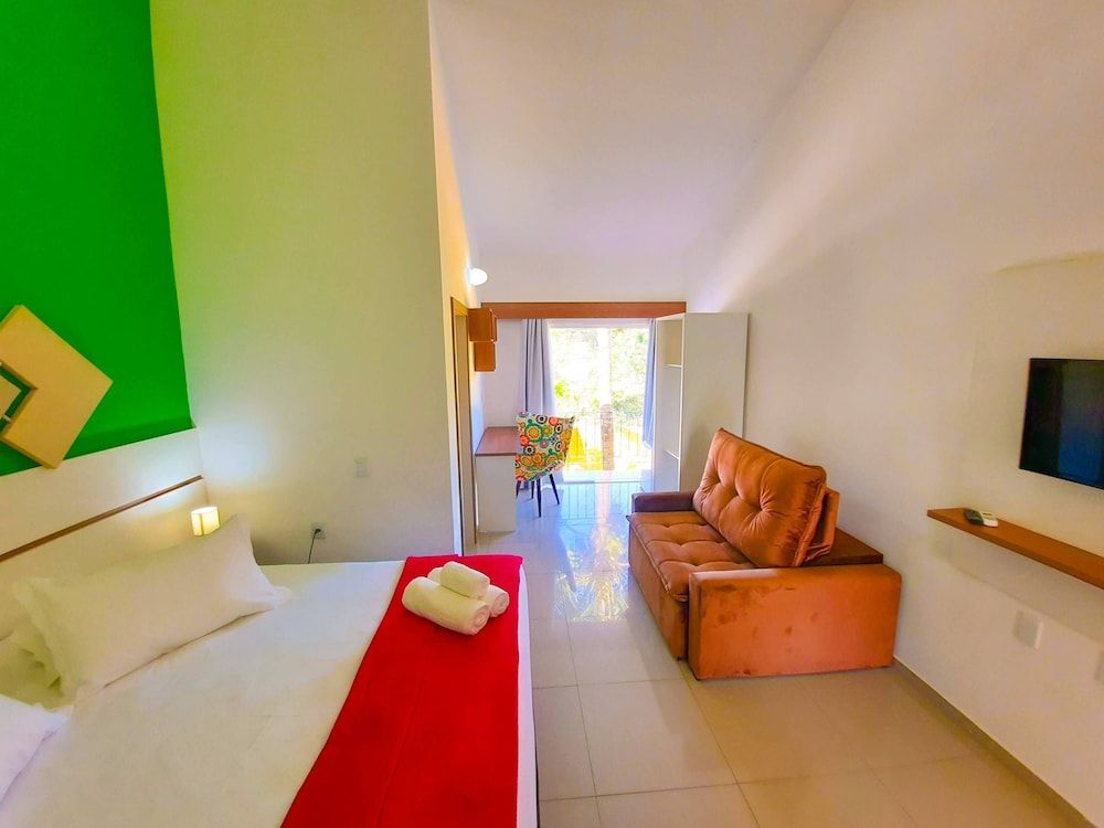 Luxury Triple Room, Pool View, Ground Floor