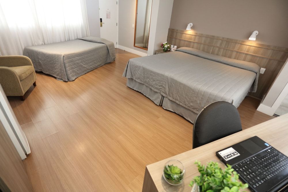 Executive Triple Room (Clean)