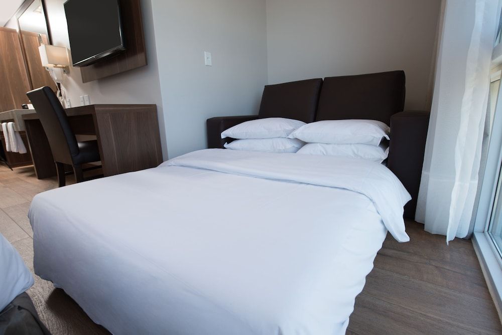 Premier Triple Room, 1 Double Bed with Sofa bed