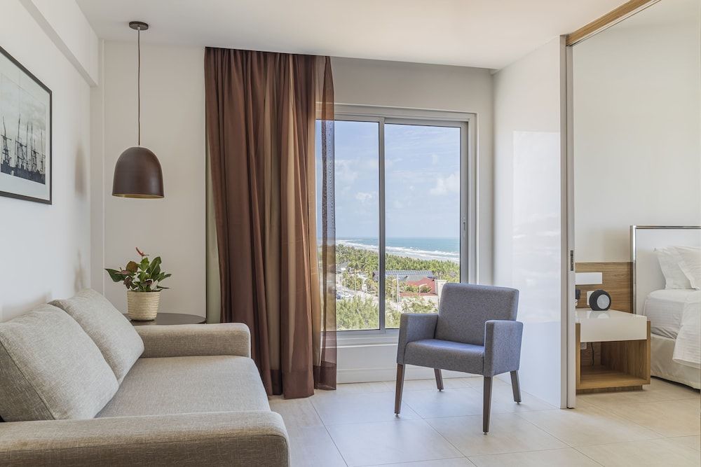 Gran Mareiro Hotel Suite with Sea View (Double) 9