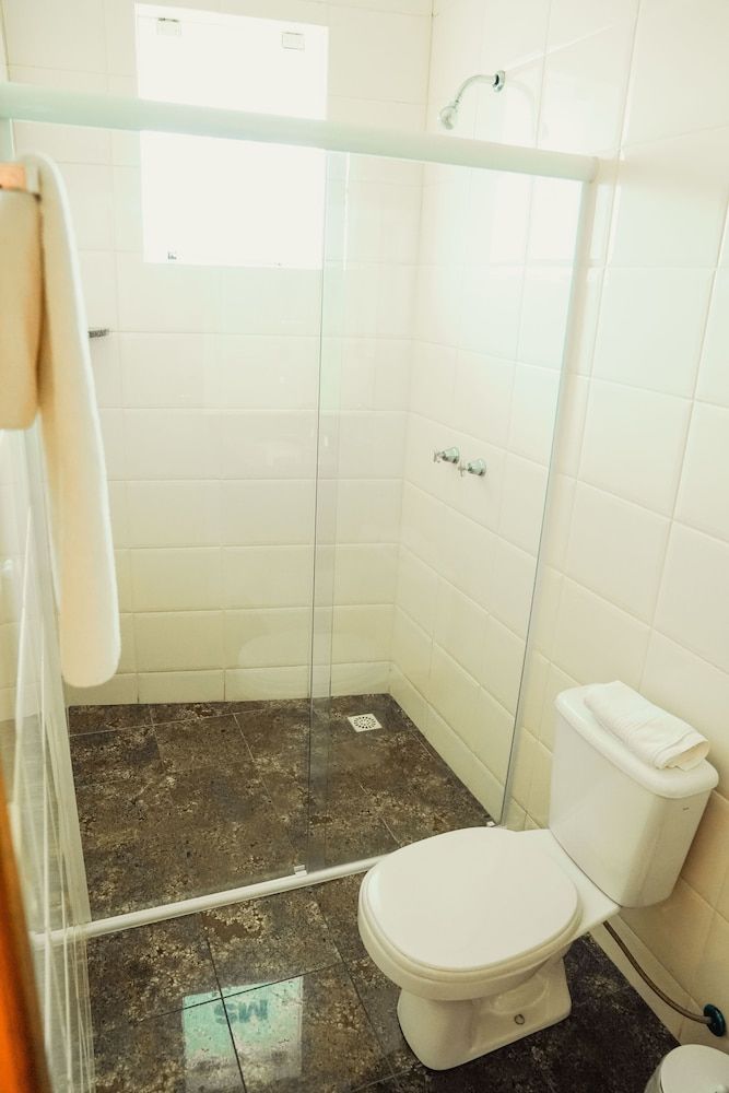 Hotel Imperial Deluxe Triple Room 9