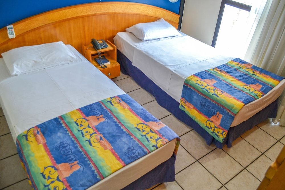 Hotel Flat Classic Double or Twin Room, Beach View 4