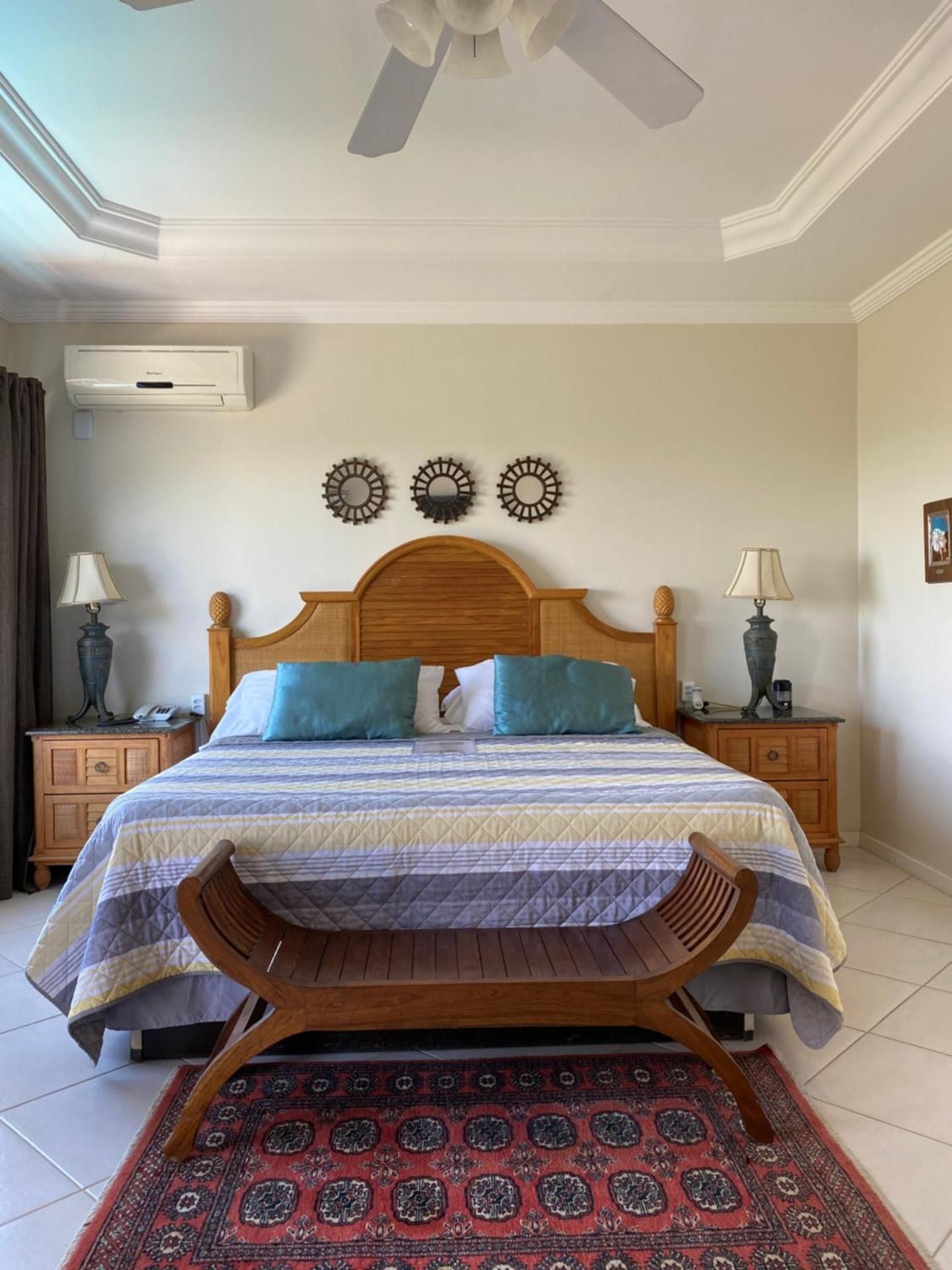 Deluxe Master Room