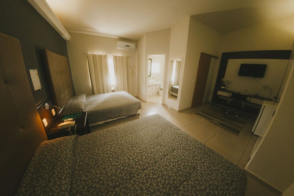Traditional Suite