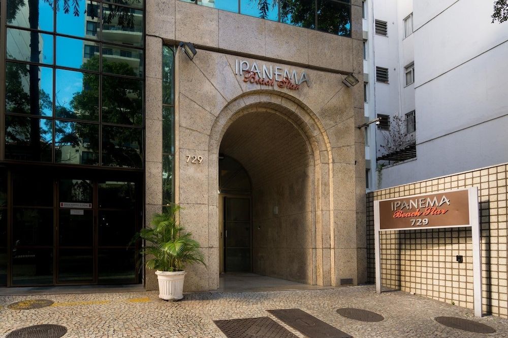 undefined Mc Flats Ipanema Beach Star 5