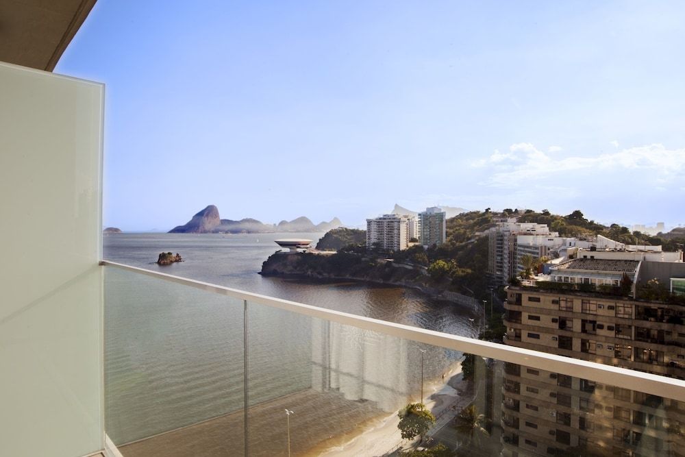 Superior Room, Partial Sea View