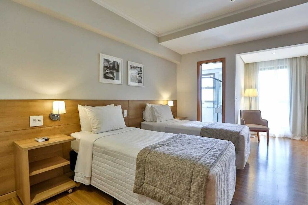 Studio, 2 Twin Beds