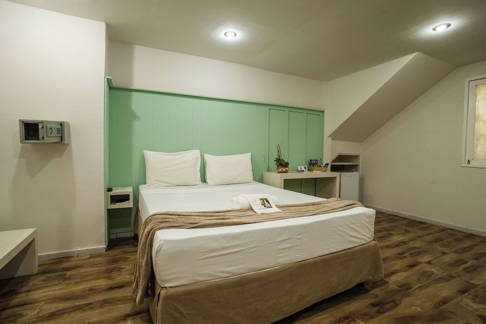 Comfort Triple Room