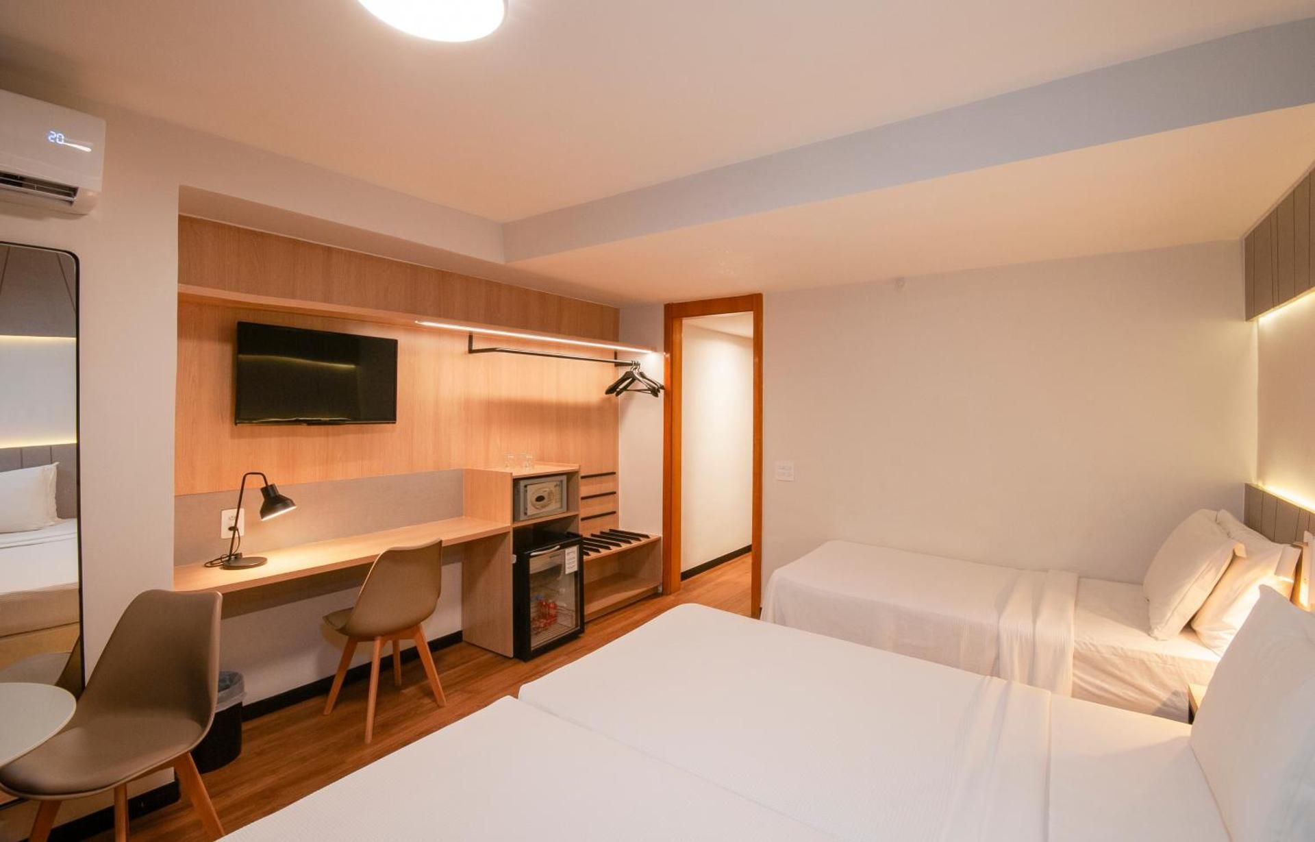 undefined Mirasol Copacabana Hotel 5