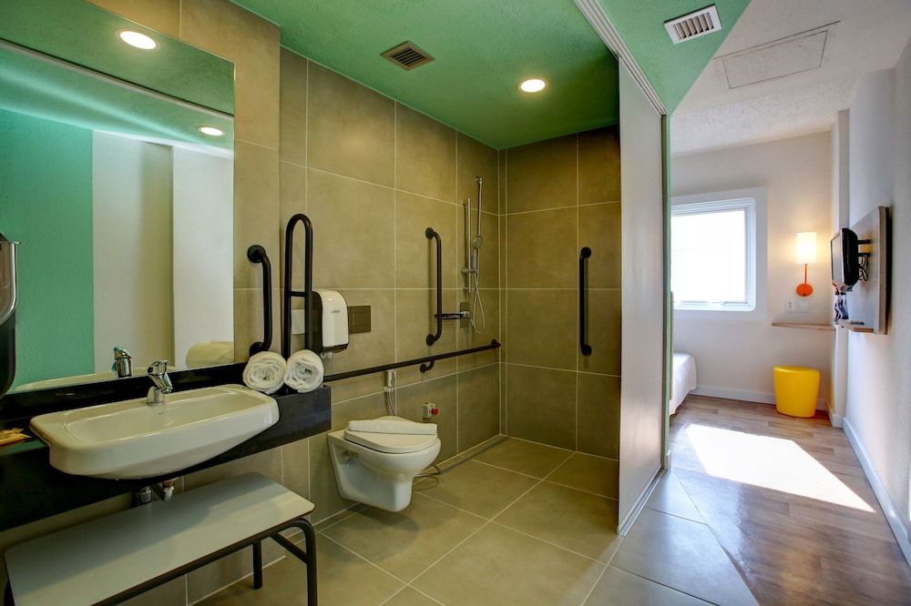 Standard Apartment, 1 Double Bed, Accessible