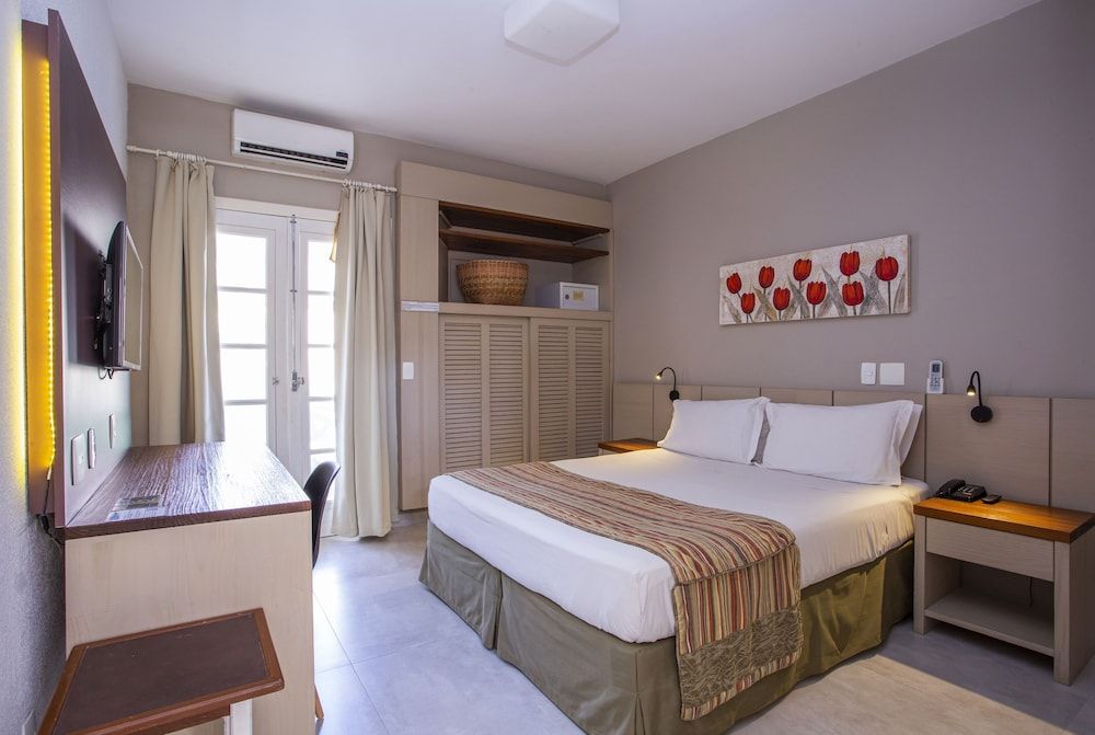 Deluxe Suite, Accessible
