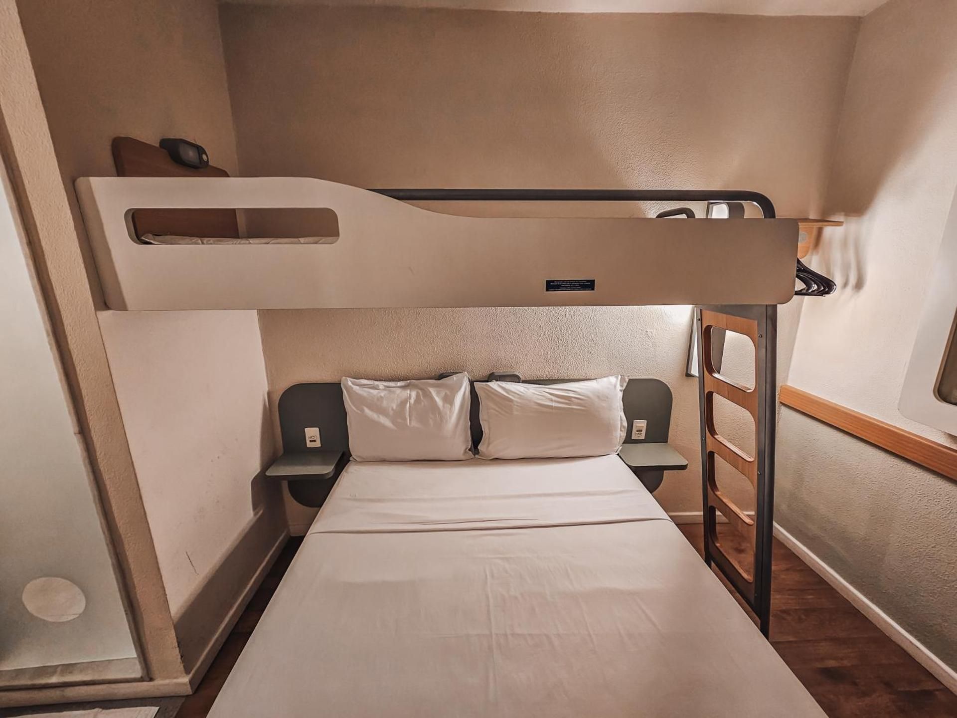 undefined ibis budget Rio de Janeiro Centro 9