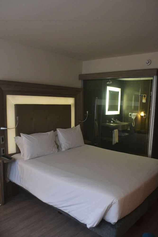 undefined Novotel RJ Praia de Botafogo Hotel 3