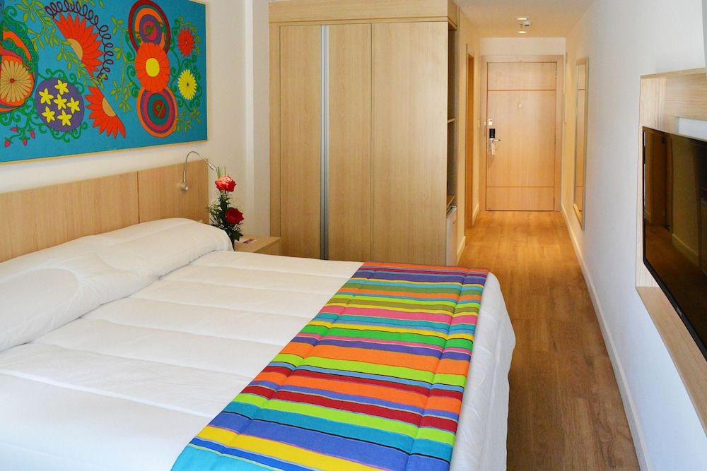 undefined Royalty Rio Hotel 2